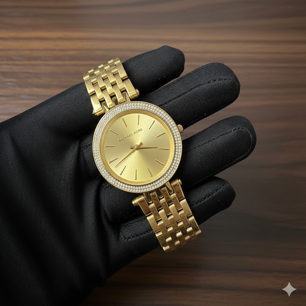 Michael Kors Gold-Tone Crystal Bezel Bracelet Watch – Elegant Luxury Timepiece